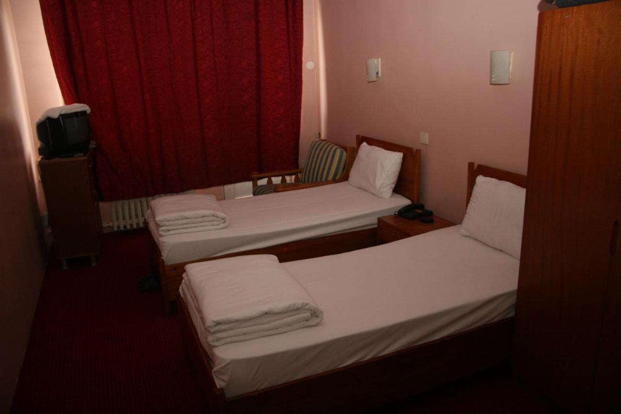 Oez Altin Basak Hotel Ankara Exterior photo